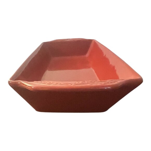 Pfaltzgraff Embossed Bread Basket Nutmeg 17.5" X 6.5" X 2.5" Durable Stoneware - Picture 4 of 9